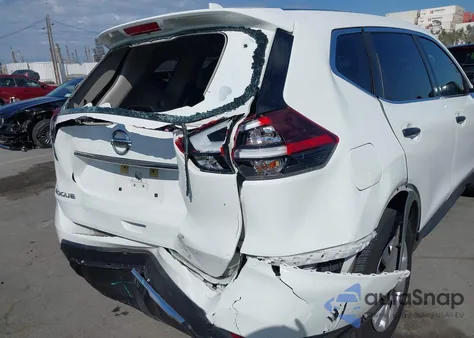 2018 Nissan Rogue S z USA, uszkodzony, nr VIN KNMAT2MT7JP529319